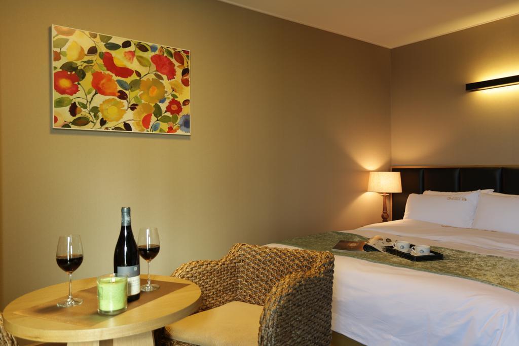 Radiance Tourist Hotel Geoje Εξωτερικό φωτογραφία